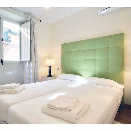 Apartamentos Unisierra Málaga Kültér fotó