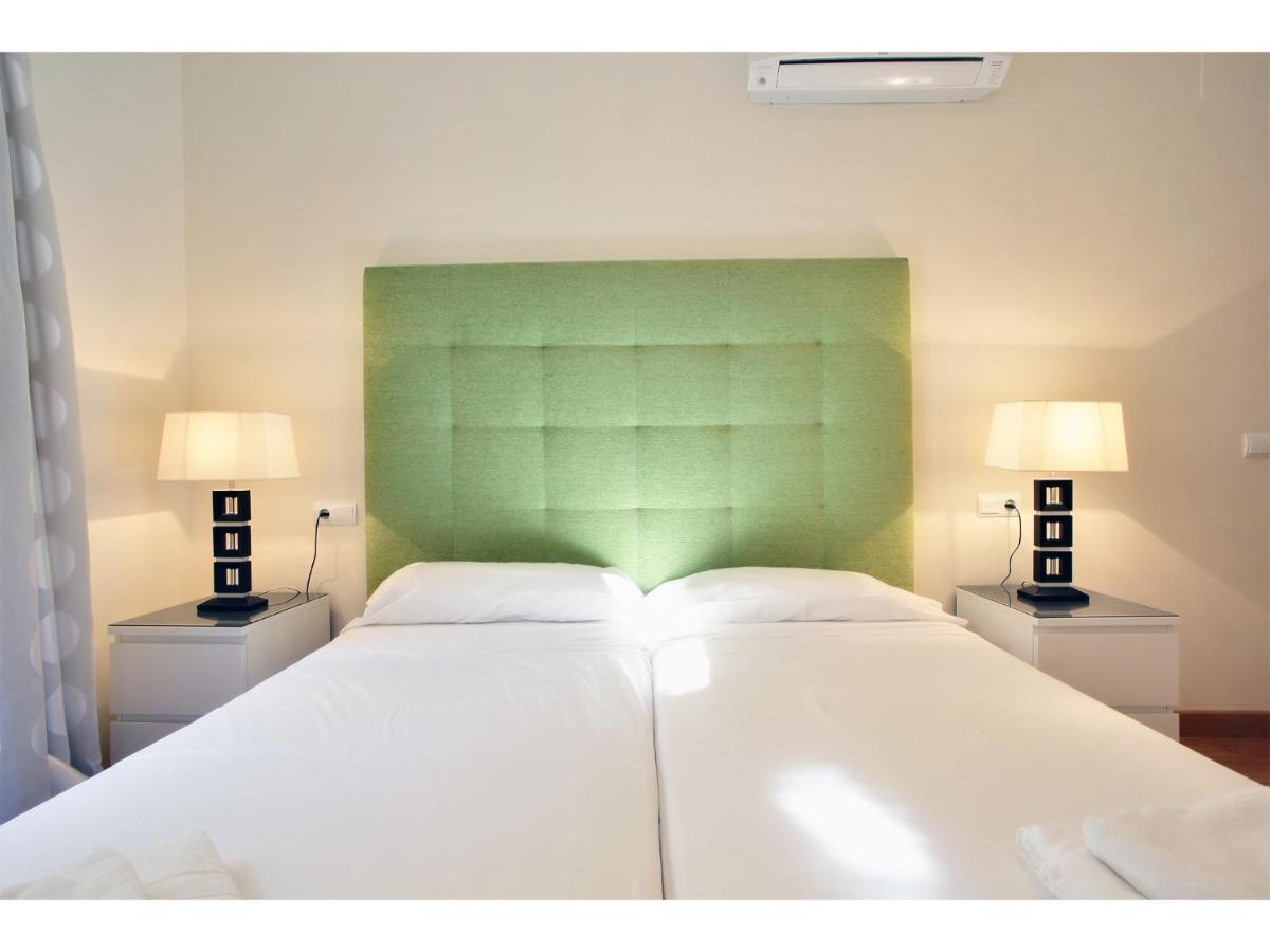 Apartamentos Unisierra Málaga Kültér fotó