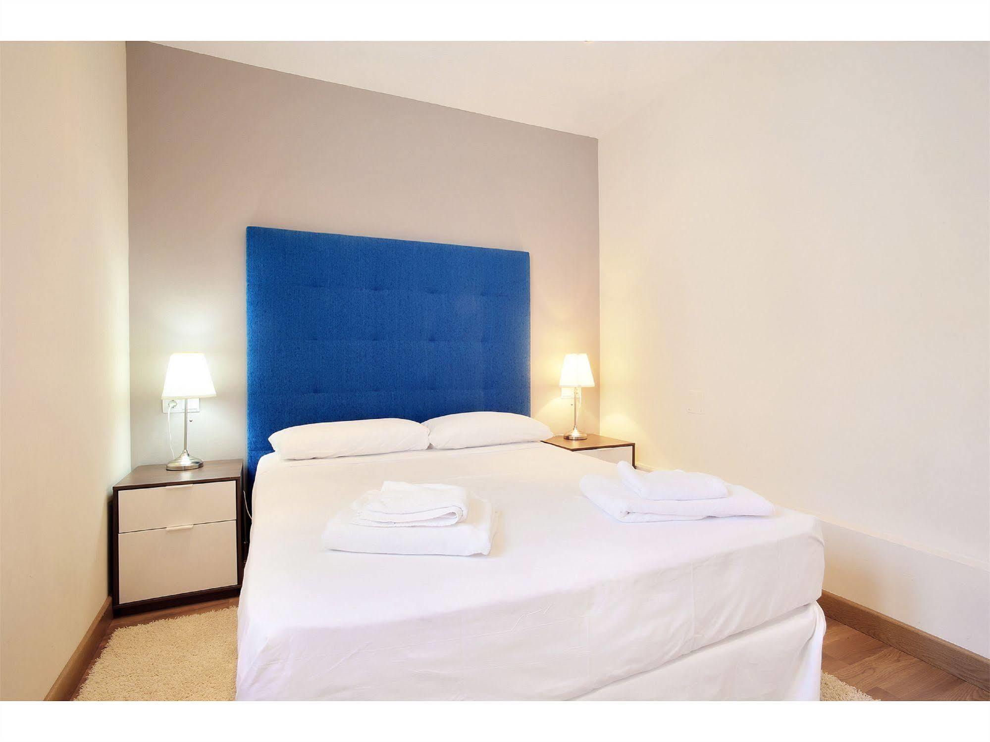 Apartamentos Unisierra Málaga Kültér fotó